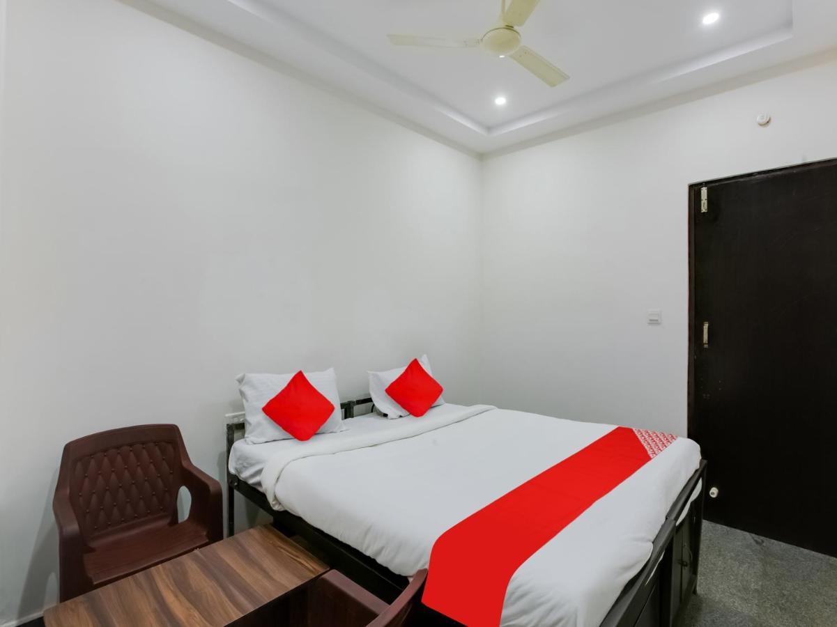 Hotel O Manjushree Boarding & Lodging Nearby Dr.Br Ambedkar Stadium Basveshwar Nagar Bengaluru Kültér fotó